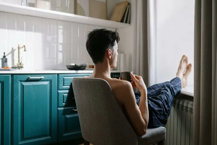 “It’s So Weird, I Still Get Chills”: 29 Unresolved Mysteries People Carry With Them