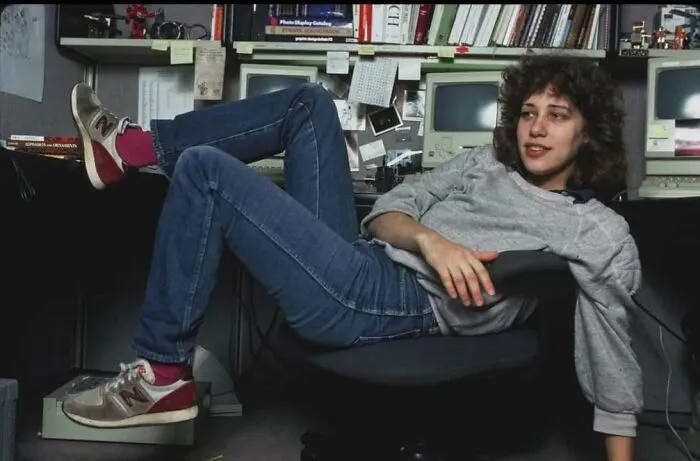 Susan Kare, reconocida artista que diseñó muchas de las tipografías, iconos e imágenes para Apple, NeXT, Microsoft e IBM (años ochenta)