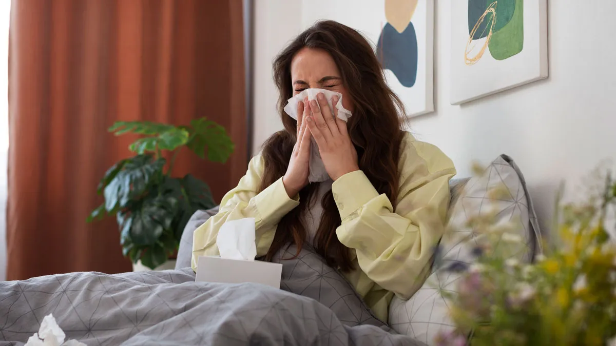 "Watched Me Suffer For Weeks": Woman Has Allergic Reaction After Roommate's Secret Test