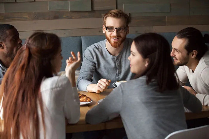 43 Foreigners Share Traits That Instantly Reveal Someone Is American