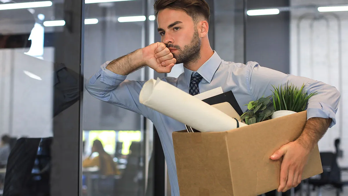 Former HR Breaks Down The Exact Red Flags Everyone Misses And Then Get Shocked By Layoffs