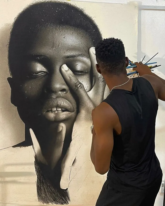 This Artist Shares 25 Unfinished Portraits That Reveal The True Process Behind Hyperrealism