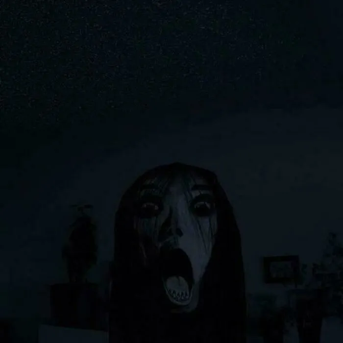Figura oscura con rostro aterrador y boca abierta gritando, ilustrando el miedo y el cuestionamiento de la realidad en posteos escalofriantes.
