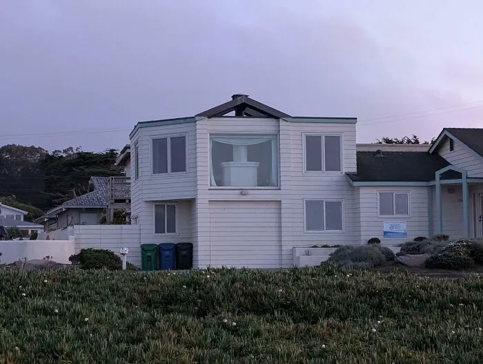 Beach House With An Amazing View... Of Their Fireplace. Literally Across The Street From The Ocean