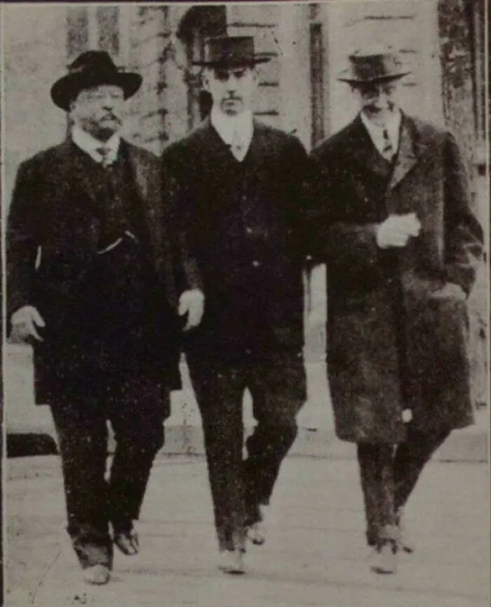 One Of The Only Known Photos Of Presidents Theodore And Franklin Roosevelt Together In Person, 1915