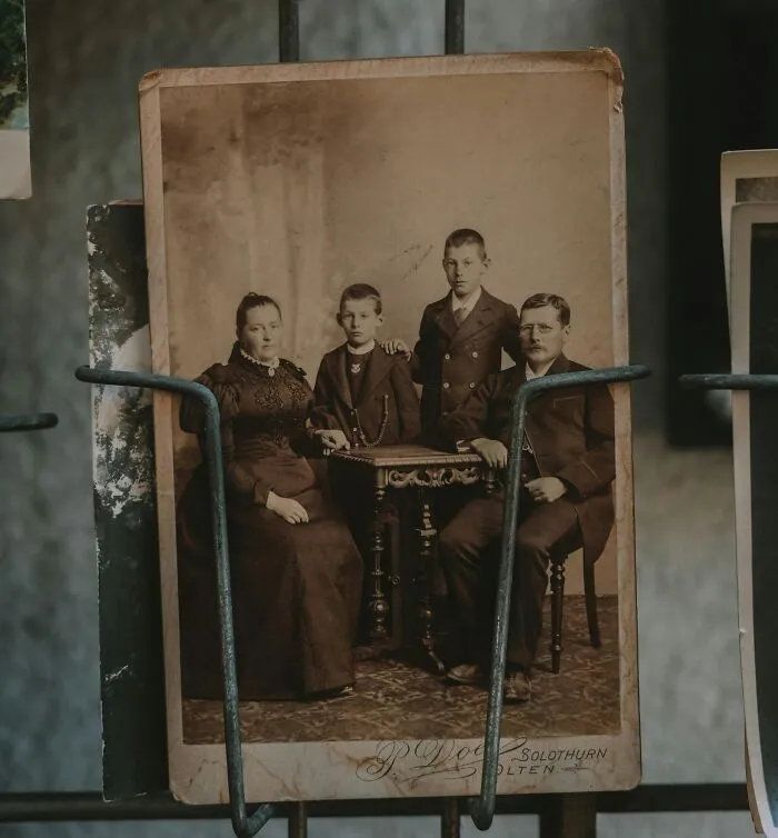 “Grandpa Was A Drag Queen”: 32 Family Secrets That Left A Mark In The Worst Way Possible