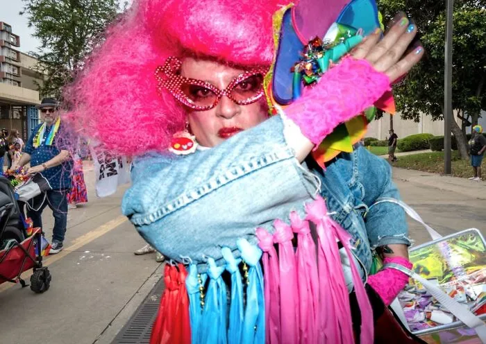 31 Street Shots By Perry Hall Showing The Honest Side Of Urban Life
