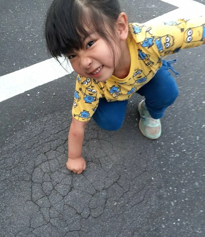 Dijo, "mamá, mira" e hizo esta pose