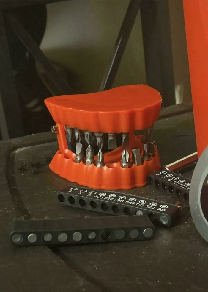 Denture Drill Bits Holder