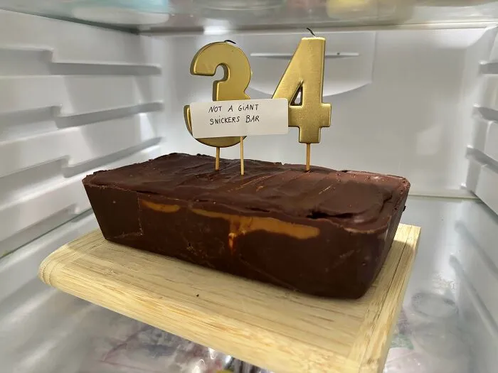 I Made A Giant Snickers Bar For My Fiancé's Birthday