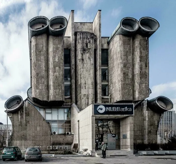 Former Yugoslavia, Tuzla Bank