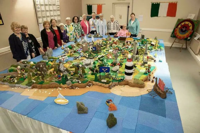 Women In Ireland Knitted And Crocheted A 12ft By 11ft Wool Map Of Ireland, Which Took Four Years To Complete