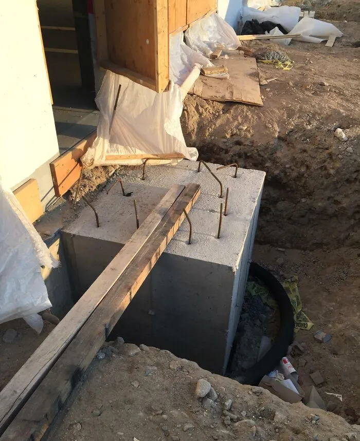 La unica entrada a mi lugar de trabajo actual
