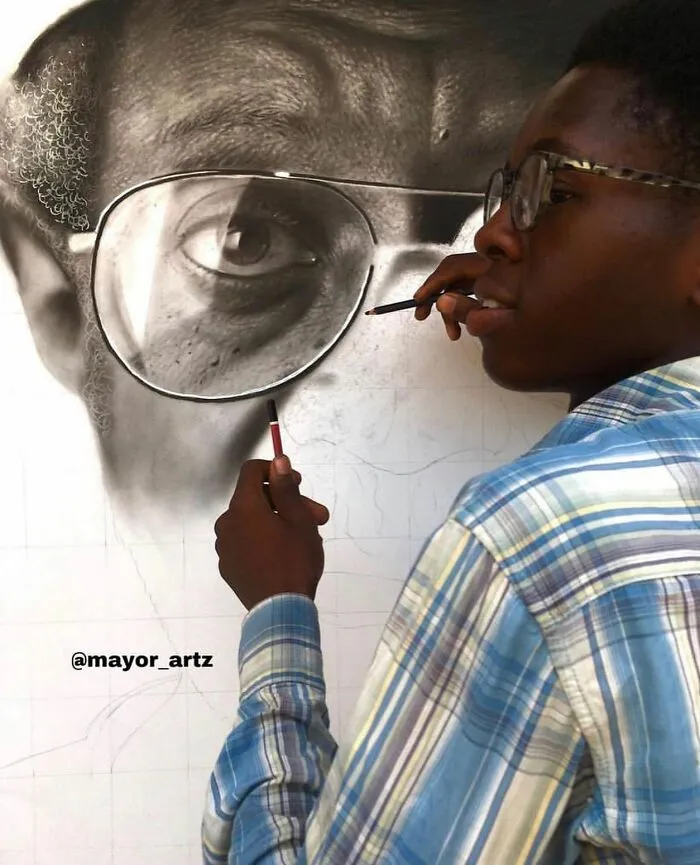 This Artist Shares 25 Unfinished Portraits That Reveal The True Process Behind Hyperrealism