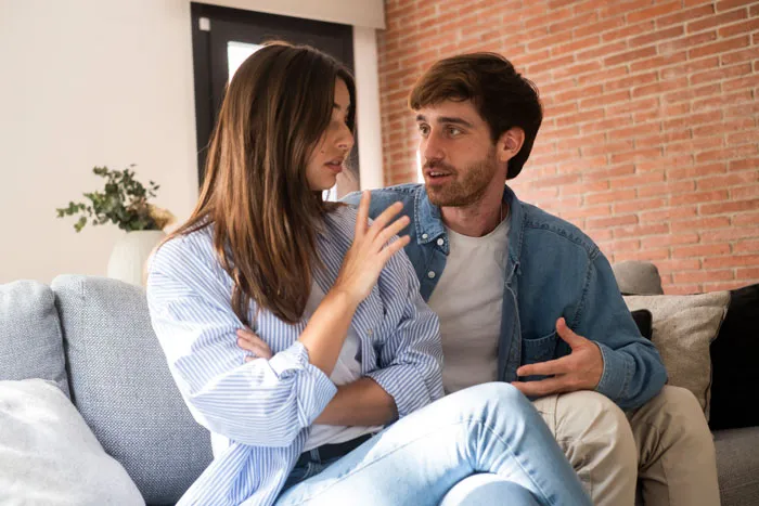 40 Times Cheaters Got Caught After One Small Slip-Up Gave Them Away