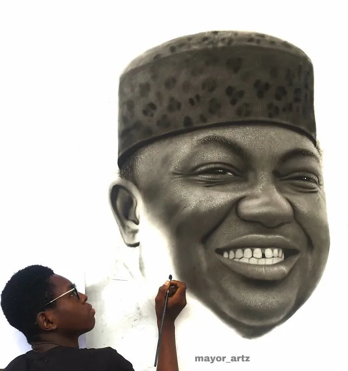 This Artist Shares 25 Unfinished Portraits That Reveal The True Process Behind Hyperrealism