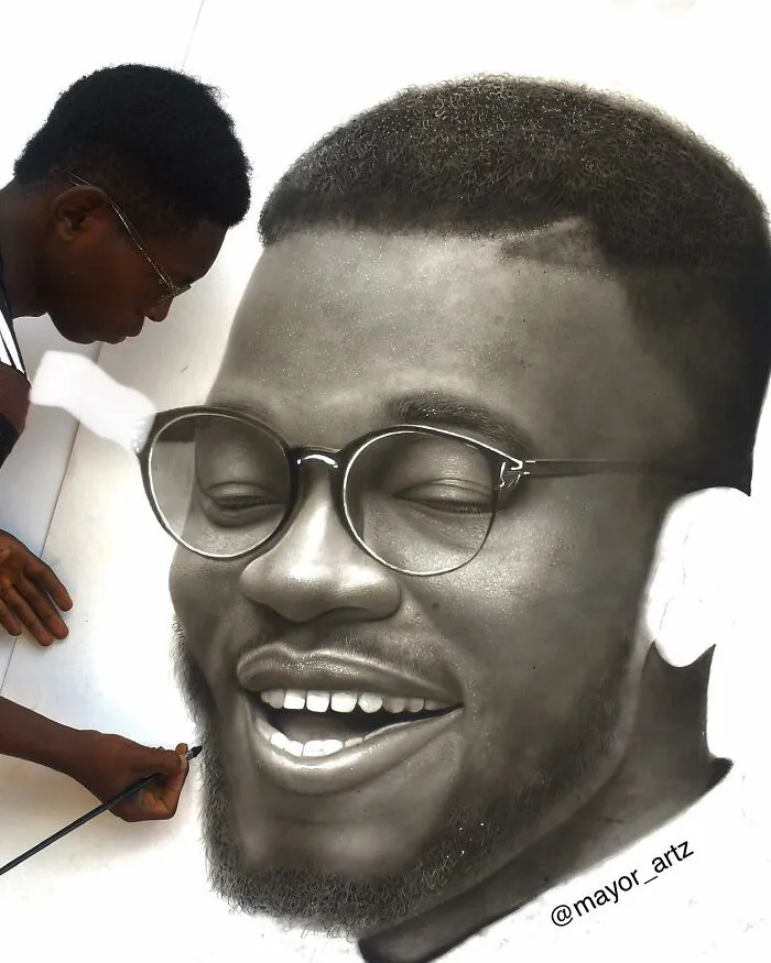 This Artist Shares 25 Unfinished Portraits That Reveal The True Process Behind Hyperrealism