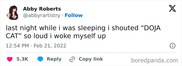 Tweet about the funniest things people have said in their sleep, featuring a user shouting "DOJA CAT" loudly.