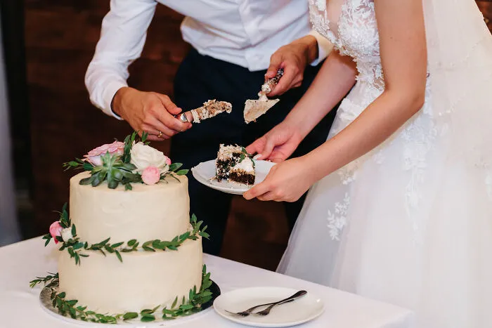 36 Marriages With The Shortest Gap Between “I Do” And “Bye Forever”
