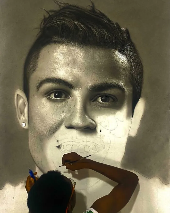 This Artist Shares 25 Unfinished Portraits That Reveal The True Process Behind Hyperrealism