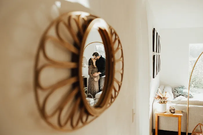 Mirror Maternity Shoot