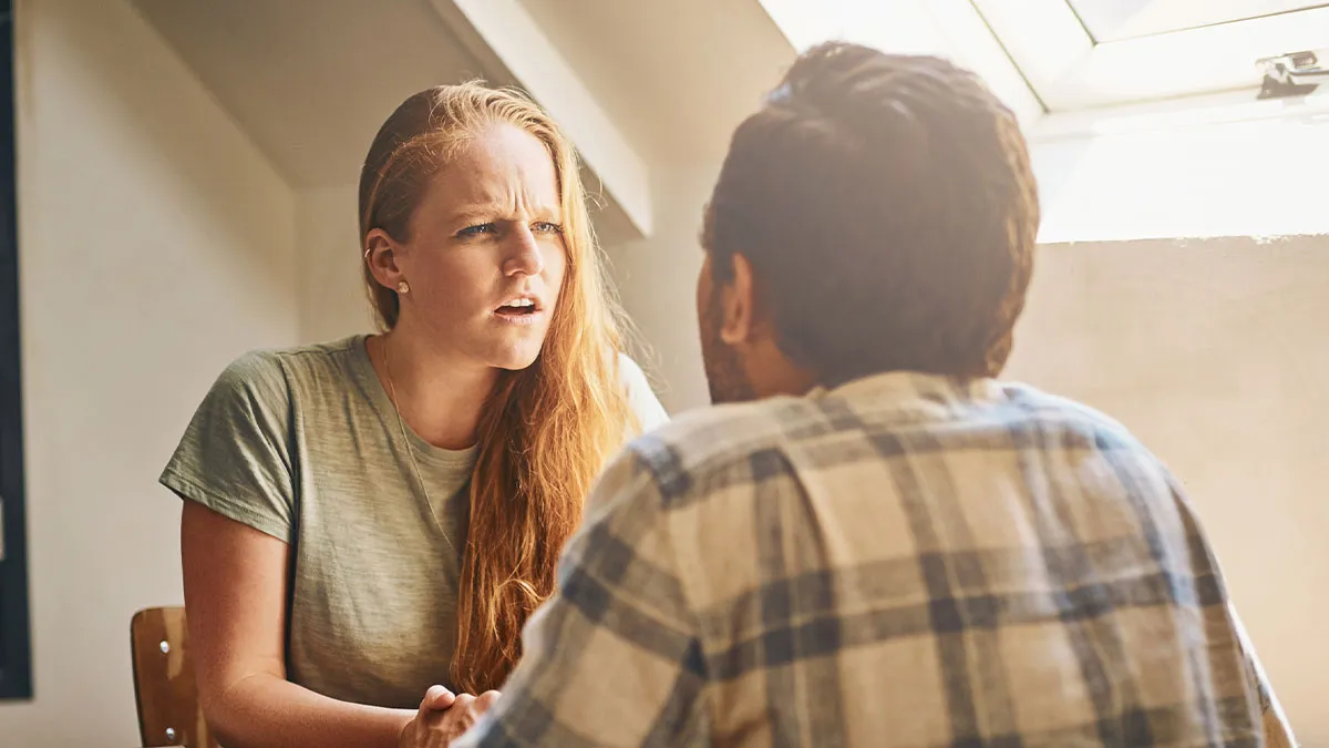 Man Upset By Wife's Ungrateful Attitude To Helpful Sis, Gives Her Harsh Reality Check That Backfires