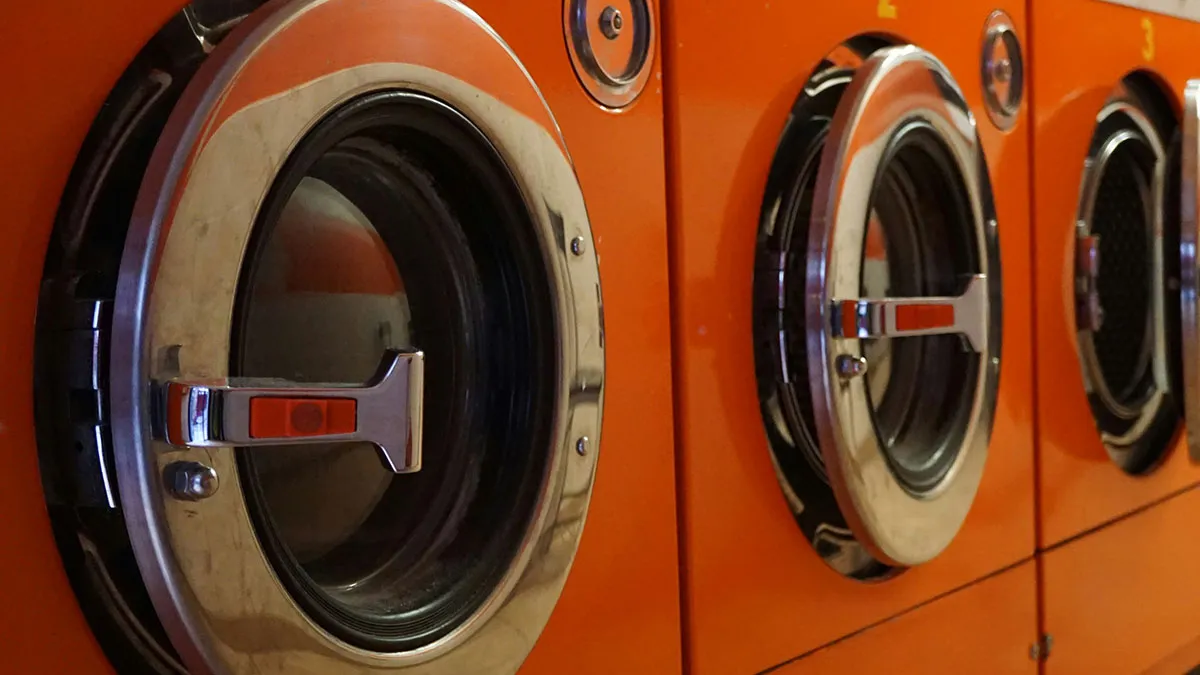 “This Was All At Walmart”: 39 Of The Most Random And Strange Things People Have Witnessed