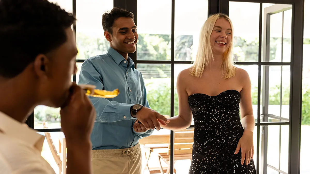 Woman’s Best Friend Tells Her She Can’t Bring Her Husband To Engagement Party, She Skips It Altogether