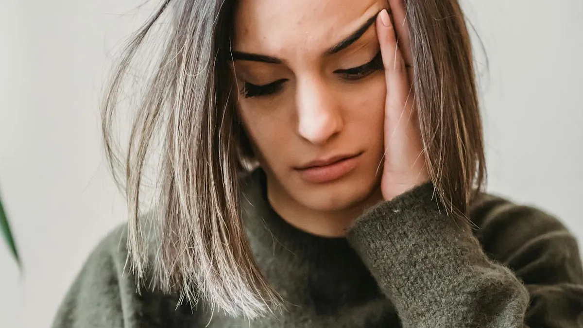 “It Doesn’t Make Sense At All”: Woman Gets DMs Claiming Her Husband Is Cheating On Her