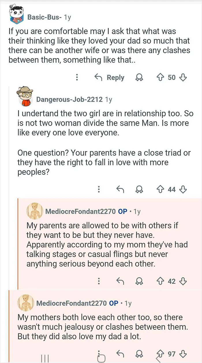Daughter Of Polyamorous Parents Reveals 30 Truths About Her Unique Upbringing