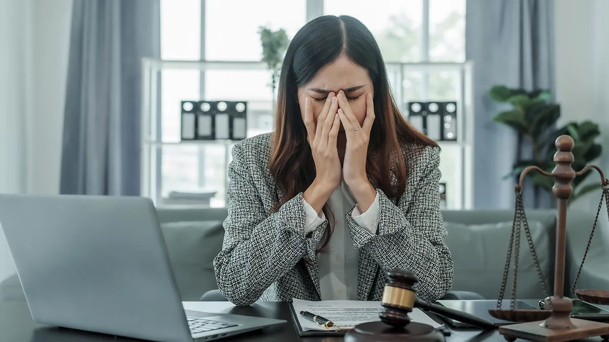 “I Refused To Give Free Legal Advice To My Friend And Her Boyfriend. Friend’s Boyfriend Went Nuts”
