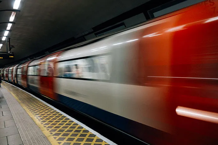 “Thought She Was Being Crazy”: 72 People Share The Close Calls They Still Think About