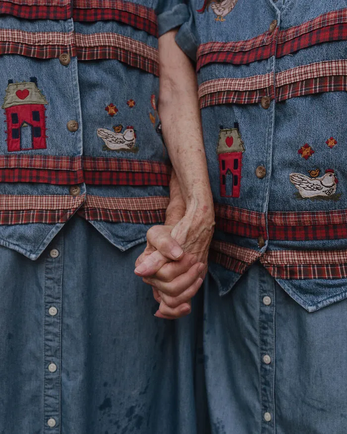 Fay And Gay: 24 Tender Moments Capturing A Life Lived Together