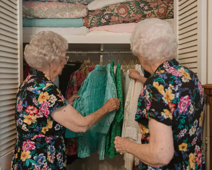 Fay And Gay: 24 Tender Moments Capturing A Life Lived Together