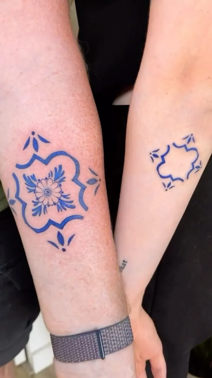 Inspired By The Old Dutch Tradition, I Started Bringing Delft Blue To Tattoos (28 Pics)