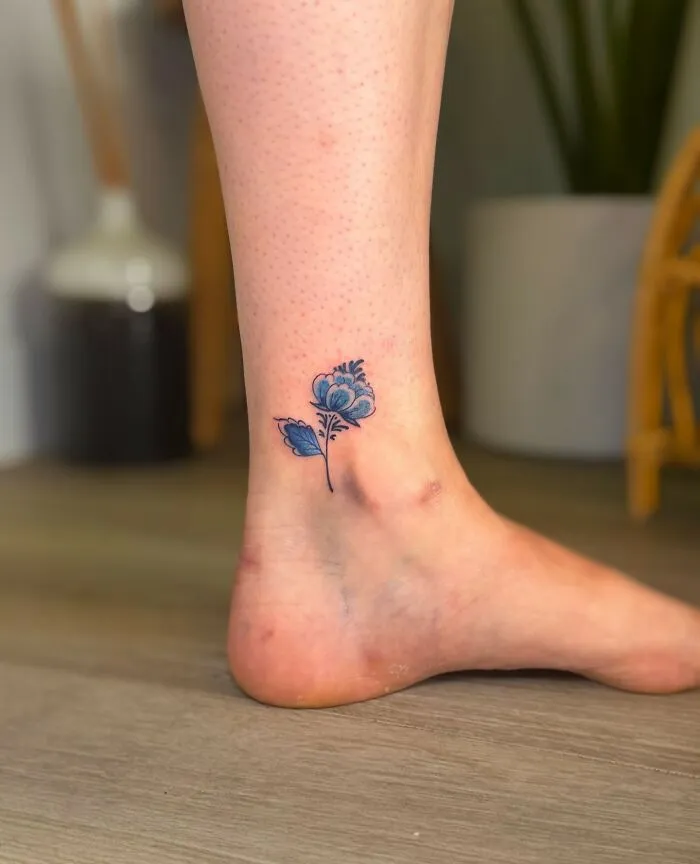 Inspired By The Old Dutch Tradition, I Started Bringing Delft Blue To Tattoos (28 Pics)