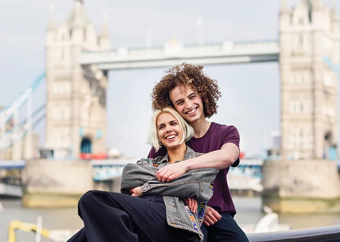 30 Of The Most Memorable Goodbyes Someone Witnessed Or Experienced