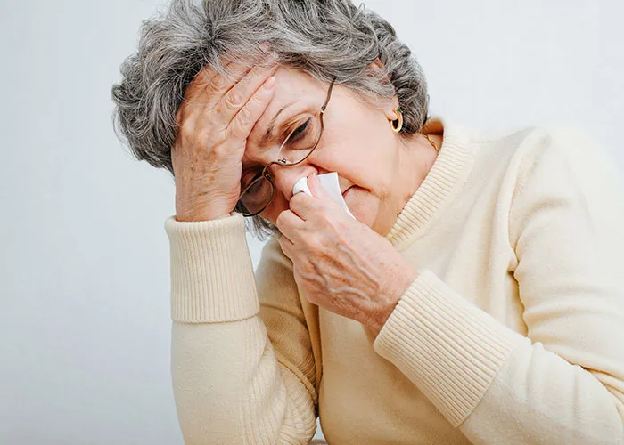 30 Of The Most Memorable Goodbyes Someone Witnessed Or Experienced