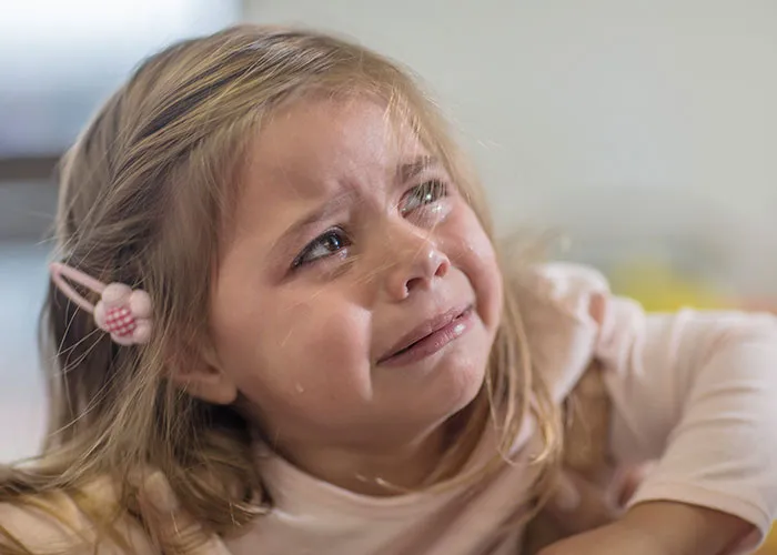 30 Of The Most Memorable Goodbyes Someone Witnessed Or Experienced