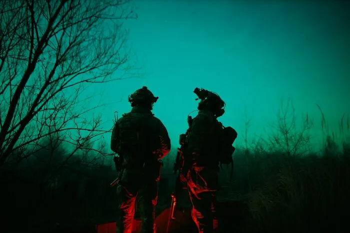 “It Was As If It Didn’t Exist”: 45 Unbelievably Scary, Creepy, And Weird Experiences People Had