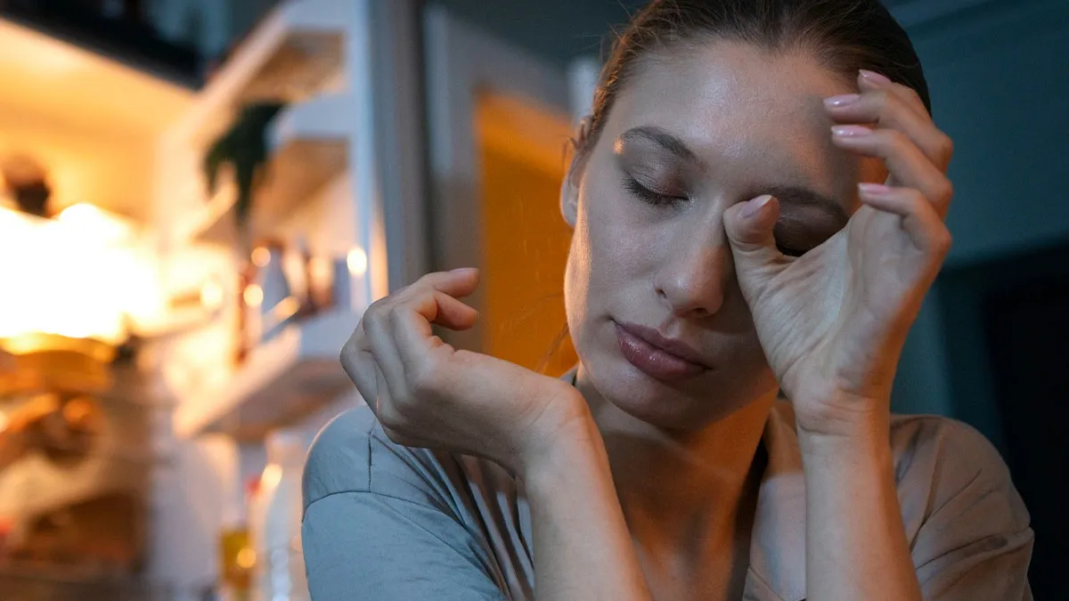 GF Gets Caught In BF's Family's Traumatizing Christmas Tradition, Ends Up Leaving ASAP