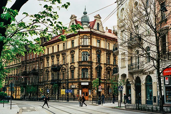 “I Fell In Love With The Culture”: 37 Of The Coolest Cities People Have Ever Traveled To 