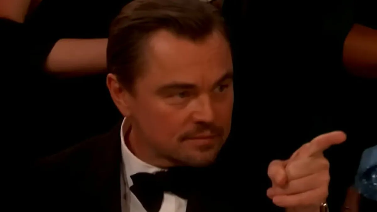 Lip Reader Reveals Leonardo DiCaprio’s Viral Sassy Golden Globes Exchange That Sparked Theories