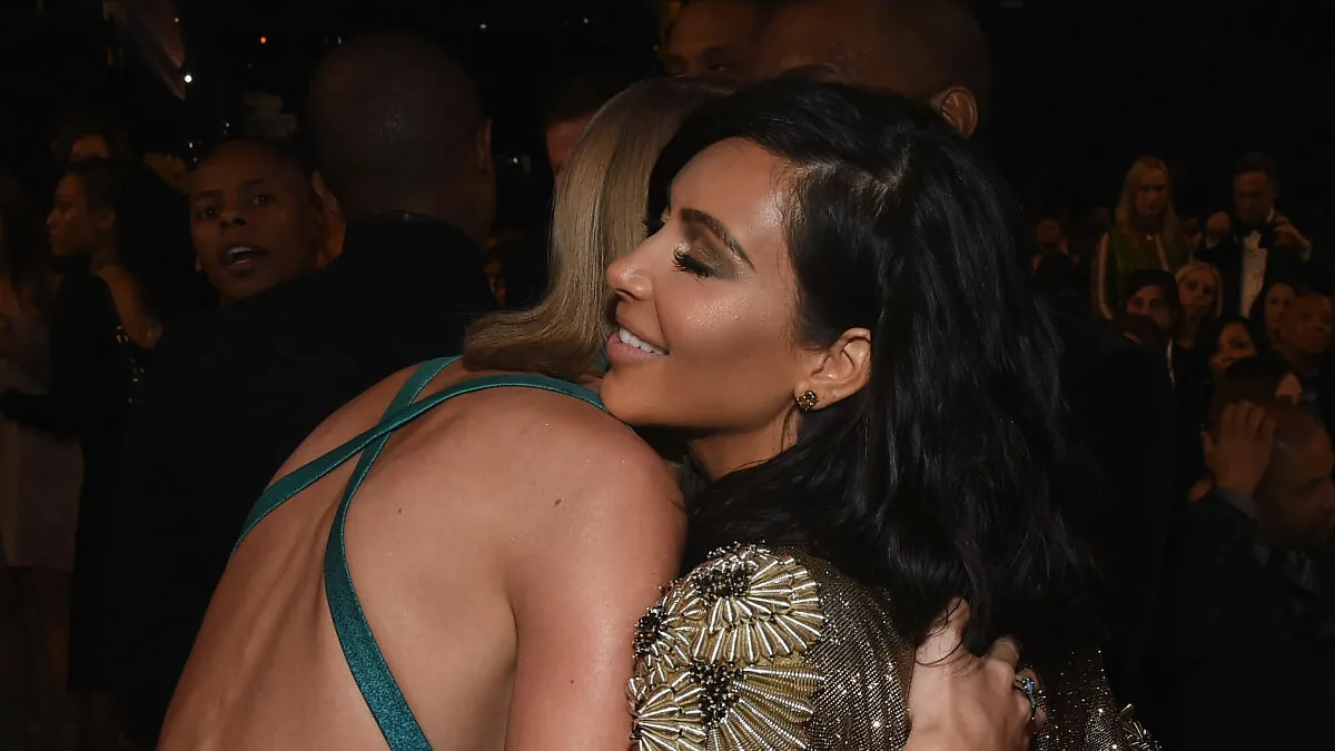 “Wants To Be Invited To The Wedding”: Kim Kardashian’s Taylor Swift Remarks Spark Wild Reactions