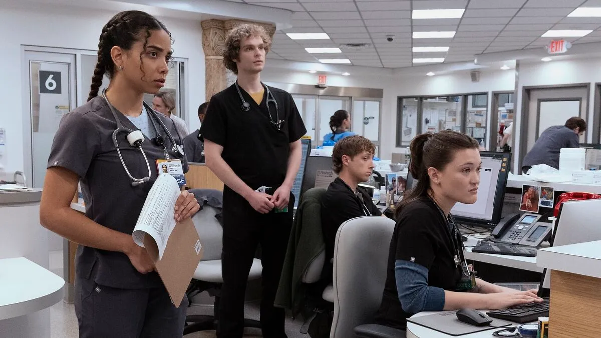 "Insufferable": The Pitt Fans Drag New Season 2 Addition Amid Potential Romance With A Fan-Favorite Character