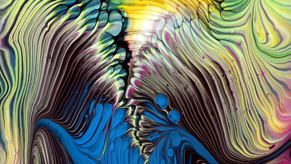 Paint Consistency In Acrylic Pouring – How It Changes Your Results