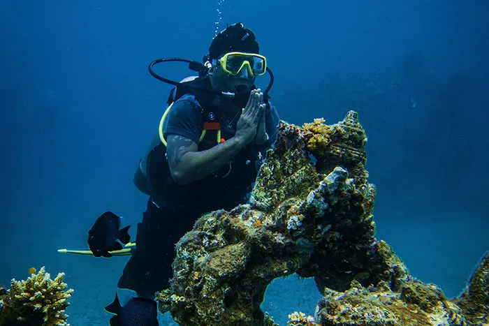 30 Of The Most Dangerous Things People Willingly Or Unwillingly Did