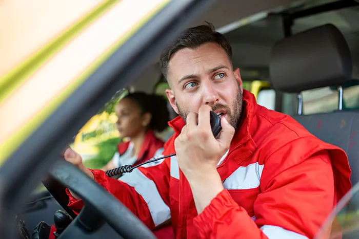 911 Operators Explain 11 Dos And Don’ts To Make Emergency Calls More Effective
