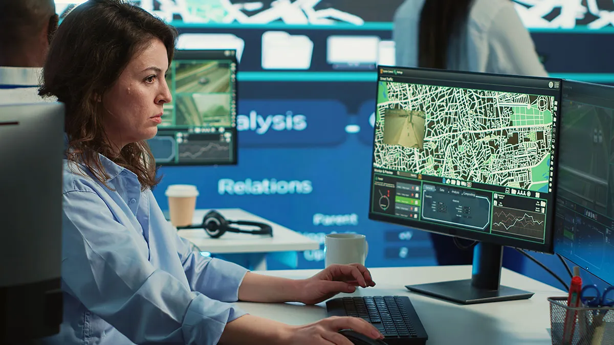 911 Operators Explain 11 Dos And Don’ts To Make Emergency Calls More Effective