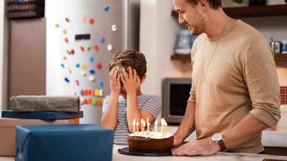 Mom Furious As Toxic Aunties Only Send Gifts To 1 Out Of 3 Kids, Pays Them Back The Same Way